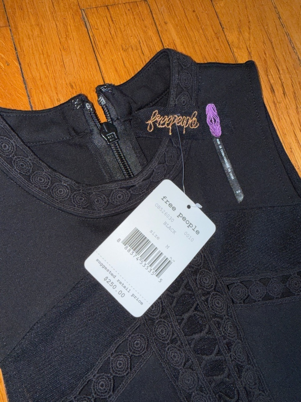 Free People Sky Scraper bodycon mini dress NEW small flaw size Medium - Picture 3 of 7